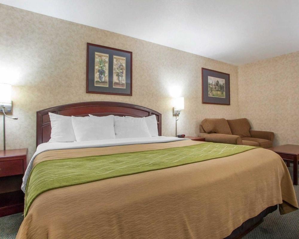 Comfort Inn Story City Ngoại thất bức ảnh