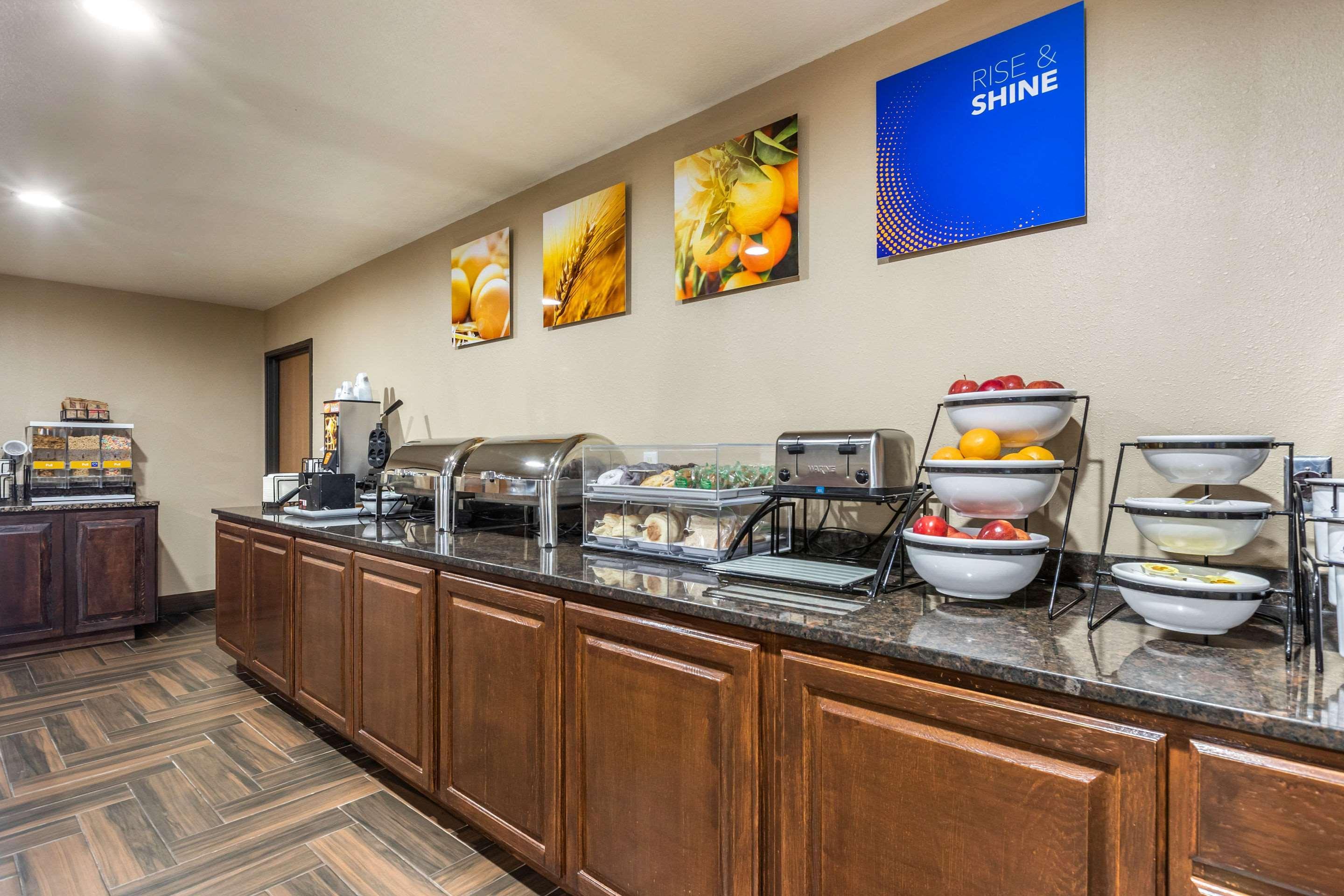 Comfort Inn Story City Ngoại thất bức ảnh