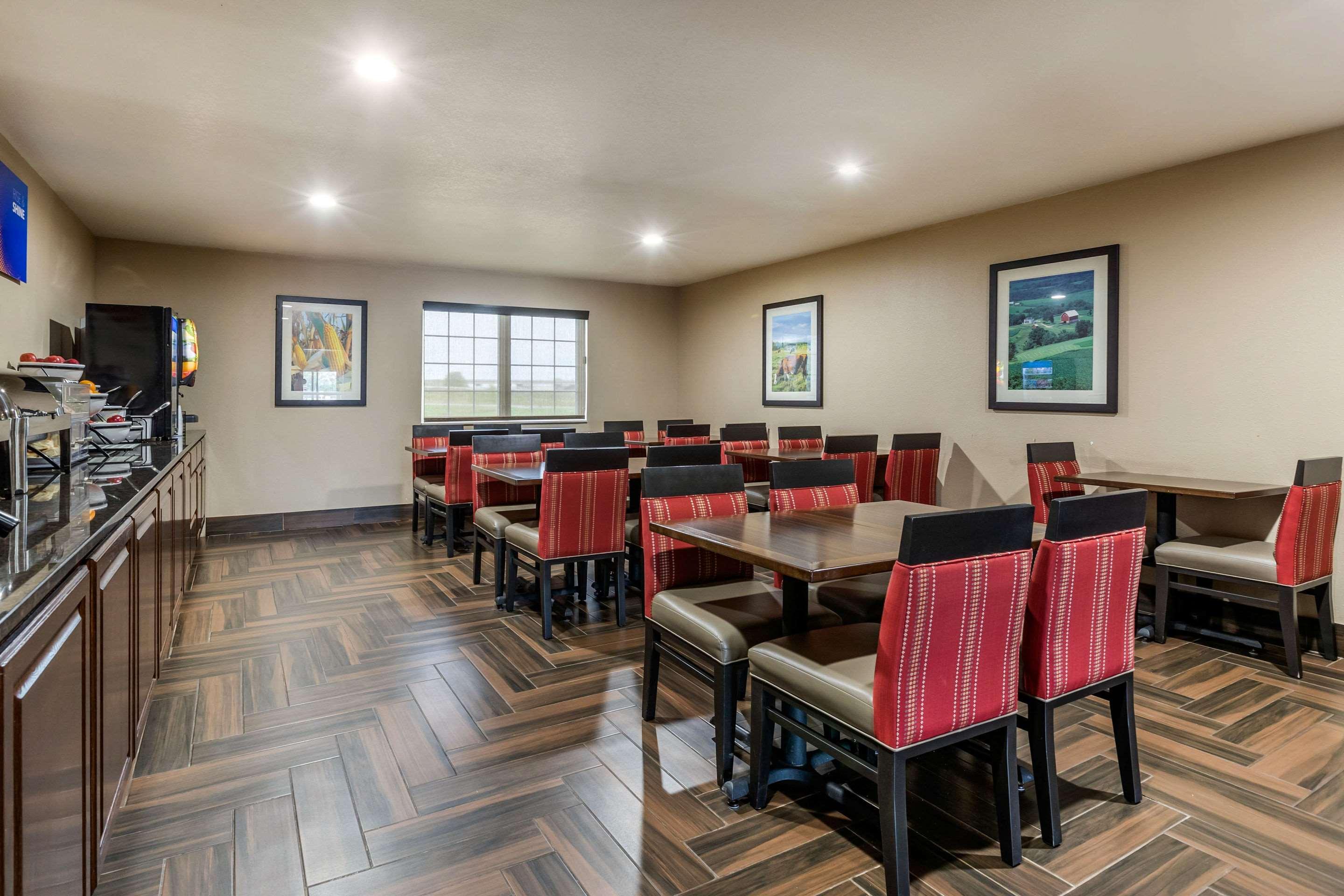 Comfort Inn Story City Ngoại thất bức ảnh
